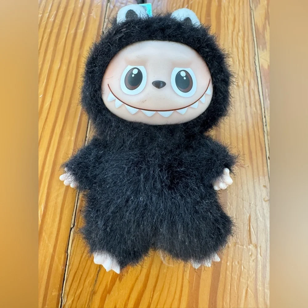 Labubu Doll - Picture 2 of 8